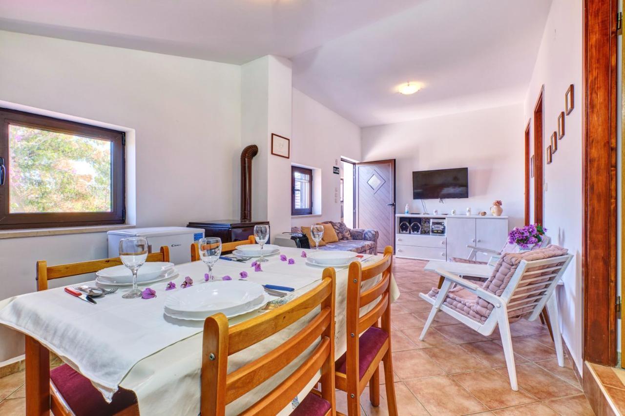 Eco Secluded Apartments Zabodarski Čunski Dış mekan fotoğraf
