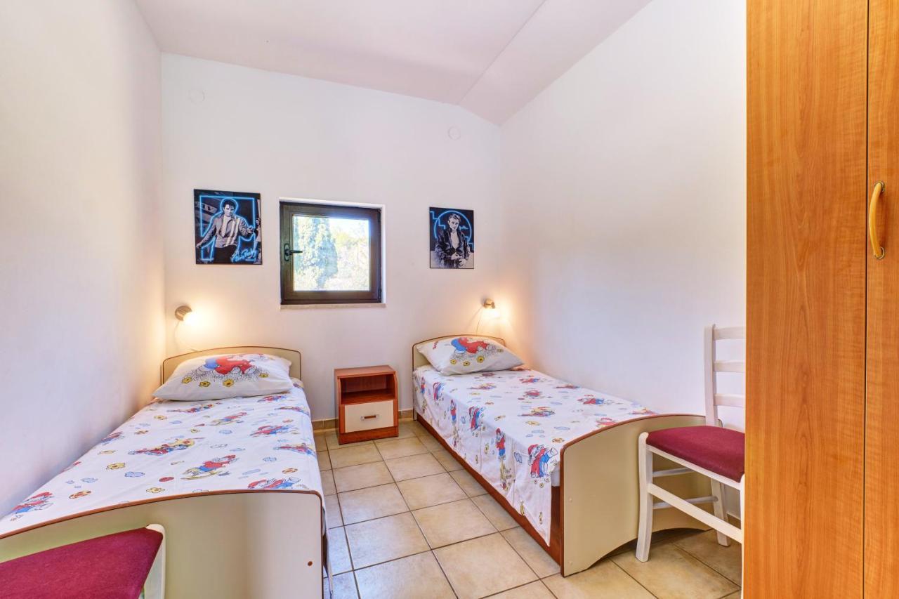 Eco Secluded Apartments Zabodarski Čunski Dış mekan fotoğraf