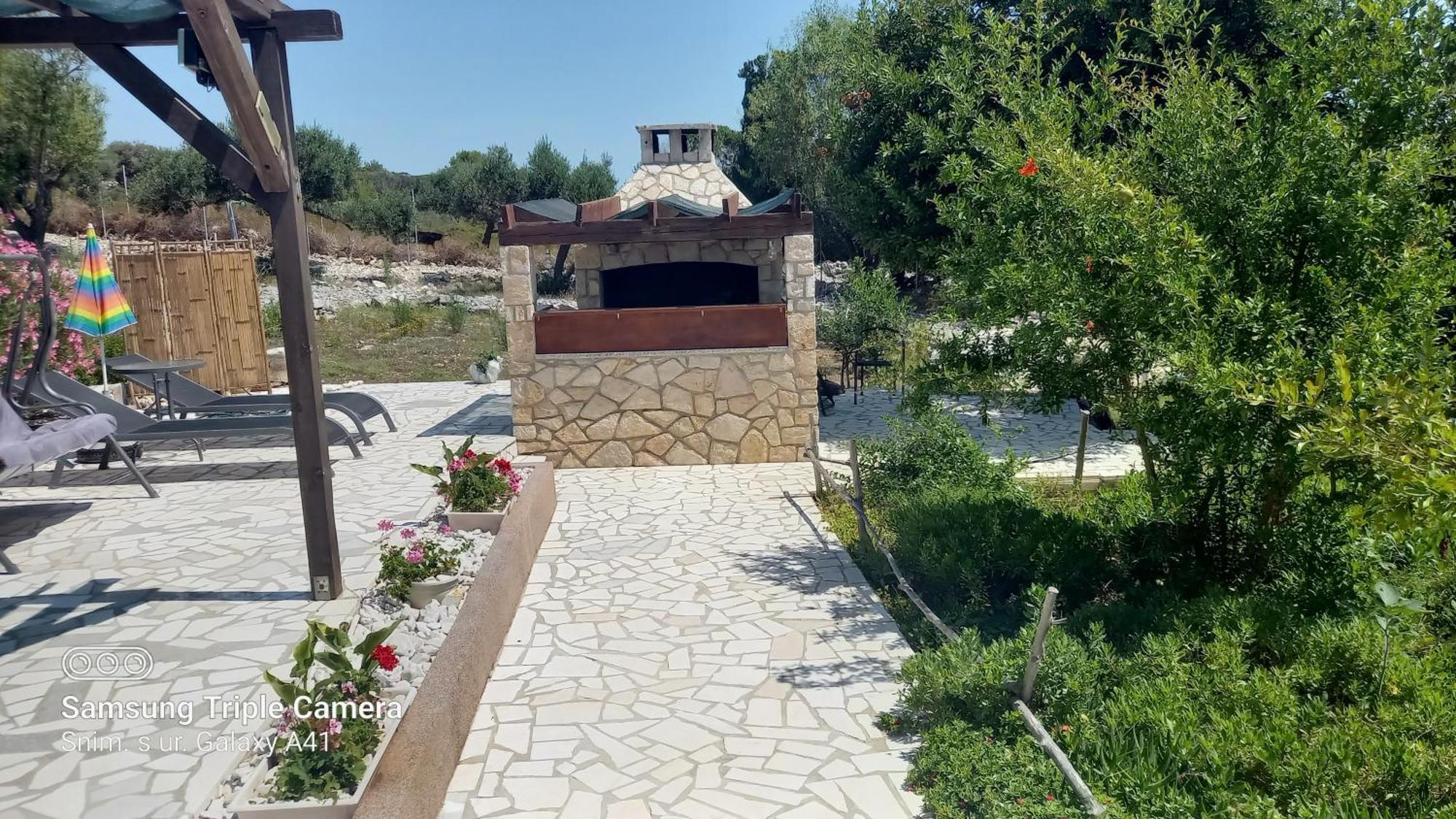 Eco Secluded Apartments Zabodarski Čunski Dış mekan fotoğraf
